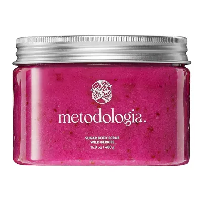 Cosmetology Скраб для тела сахарный Лесные ягоды Body scrub wild berries 480гр Metodologia