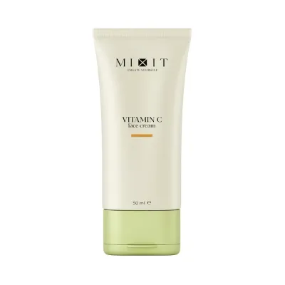 Увлажняющий крем для лица с витамином С Vitamin C Face Cream 50мл