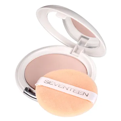 Seventeen Компактная шелковая пудра для лица тон 08 Natural Glow Silky Powder бежевый